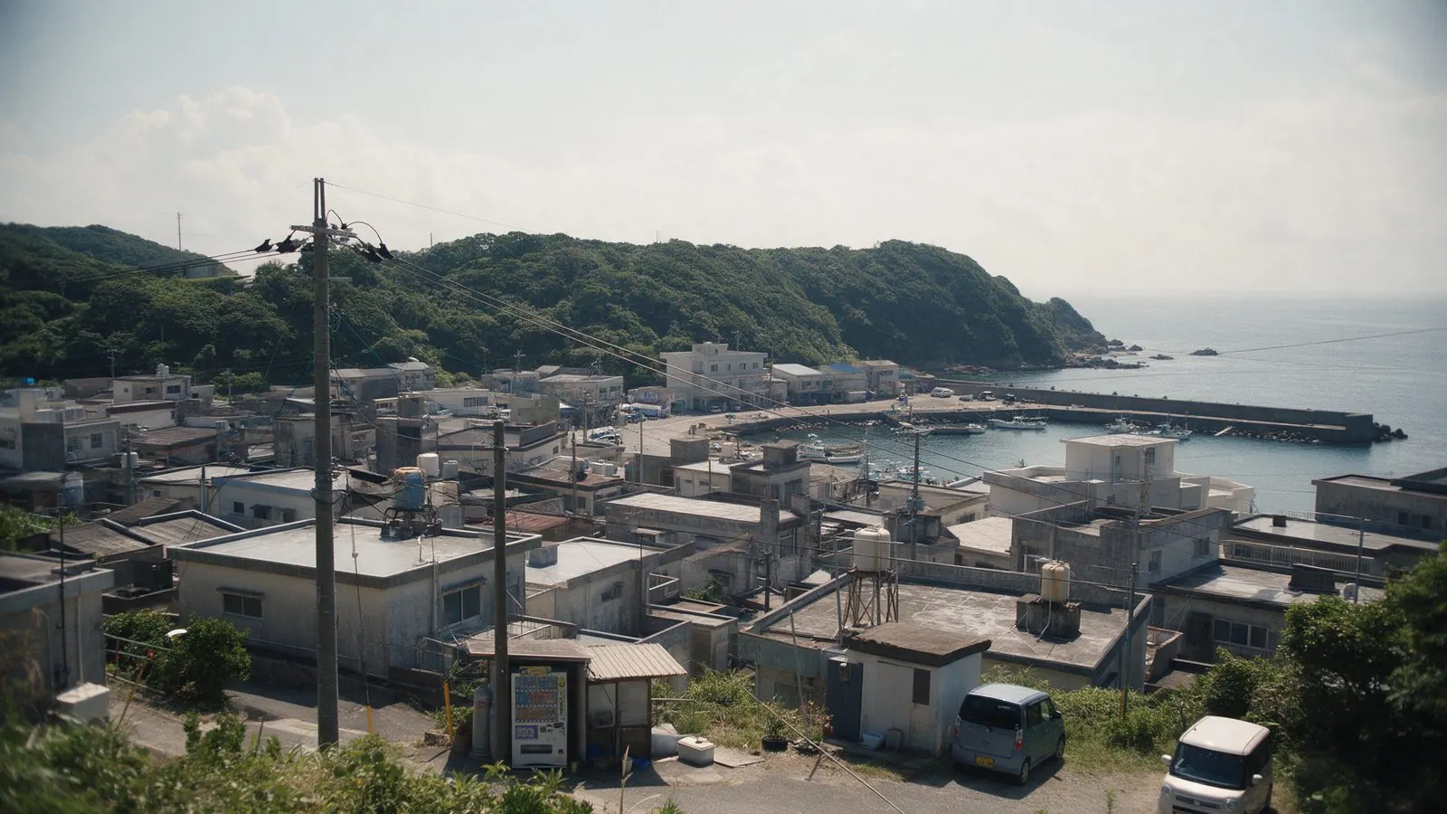 Island towns are low-rise and built around the harbour — the counterpoint to the city stay at either end.